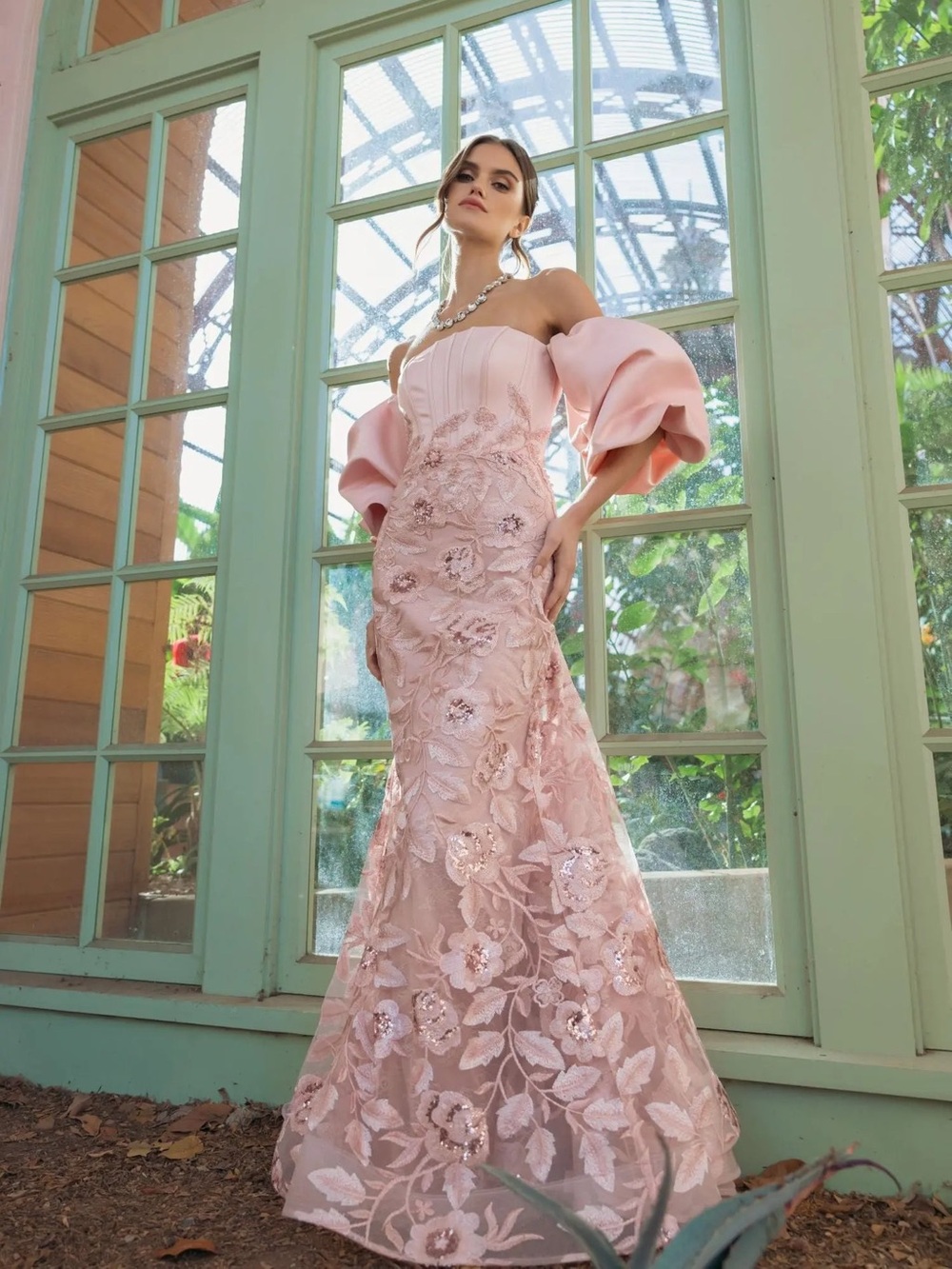 MAC DUGGAL Pink Size 6 Satin Off The Shoulder Embroidered Mermaid Gown - Picture 4 of 13